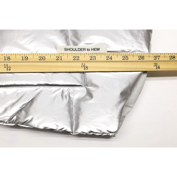 Athleta Women's Downtown Silver Metallic Puffer Vest Quilted Snaps Sz M - Picture 6 of 11